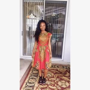 Meet your Posher, Tanisia